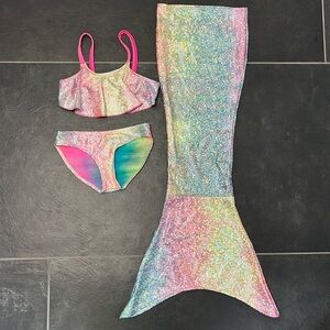 Hampton Mermaid Co. Girls Flutter Bikini & mermaid tail ombré sea pebble size 8